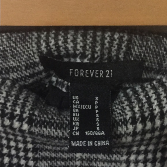 Forever21 skirt - Picture 3 of 3